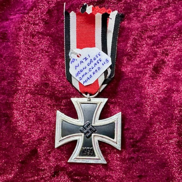 WW2 EKII Medal 4